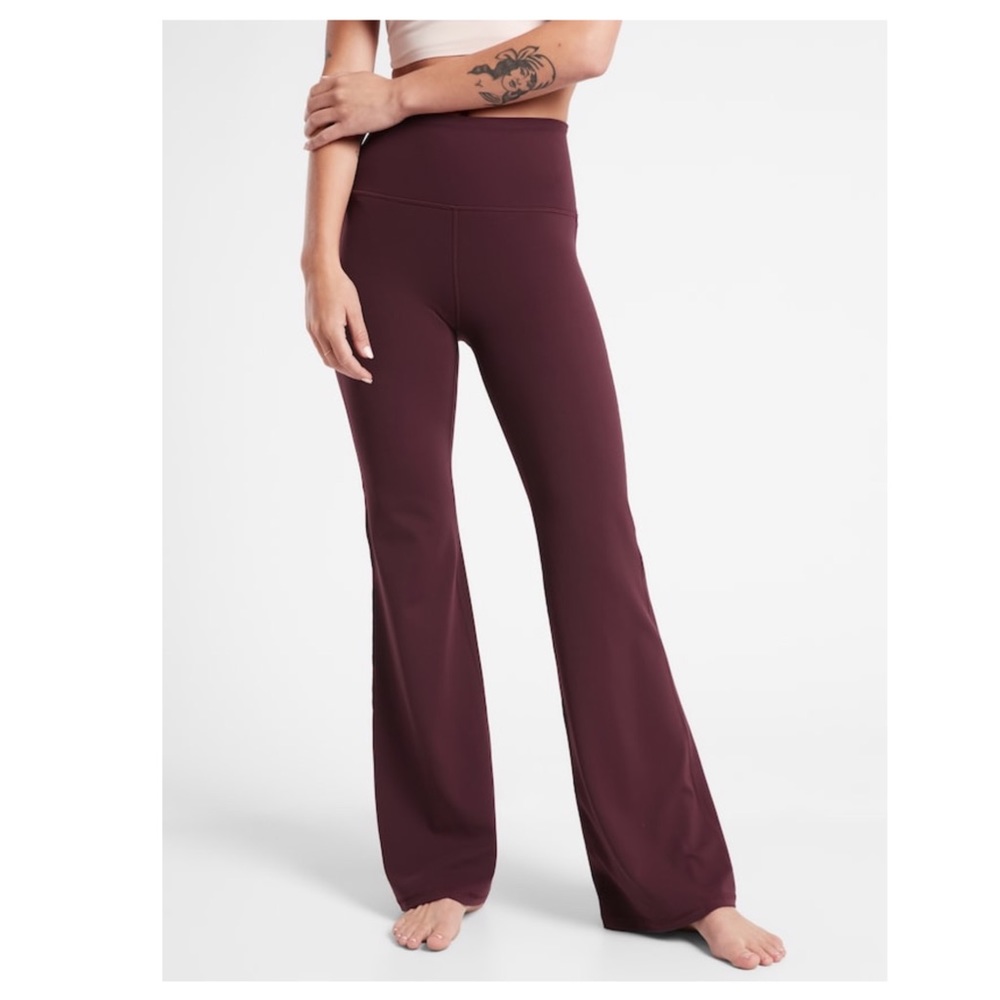 Athleta Elation Flare Pant - XS - Brand New!